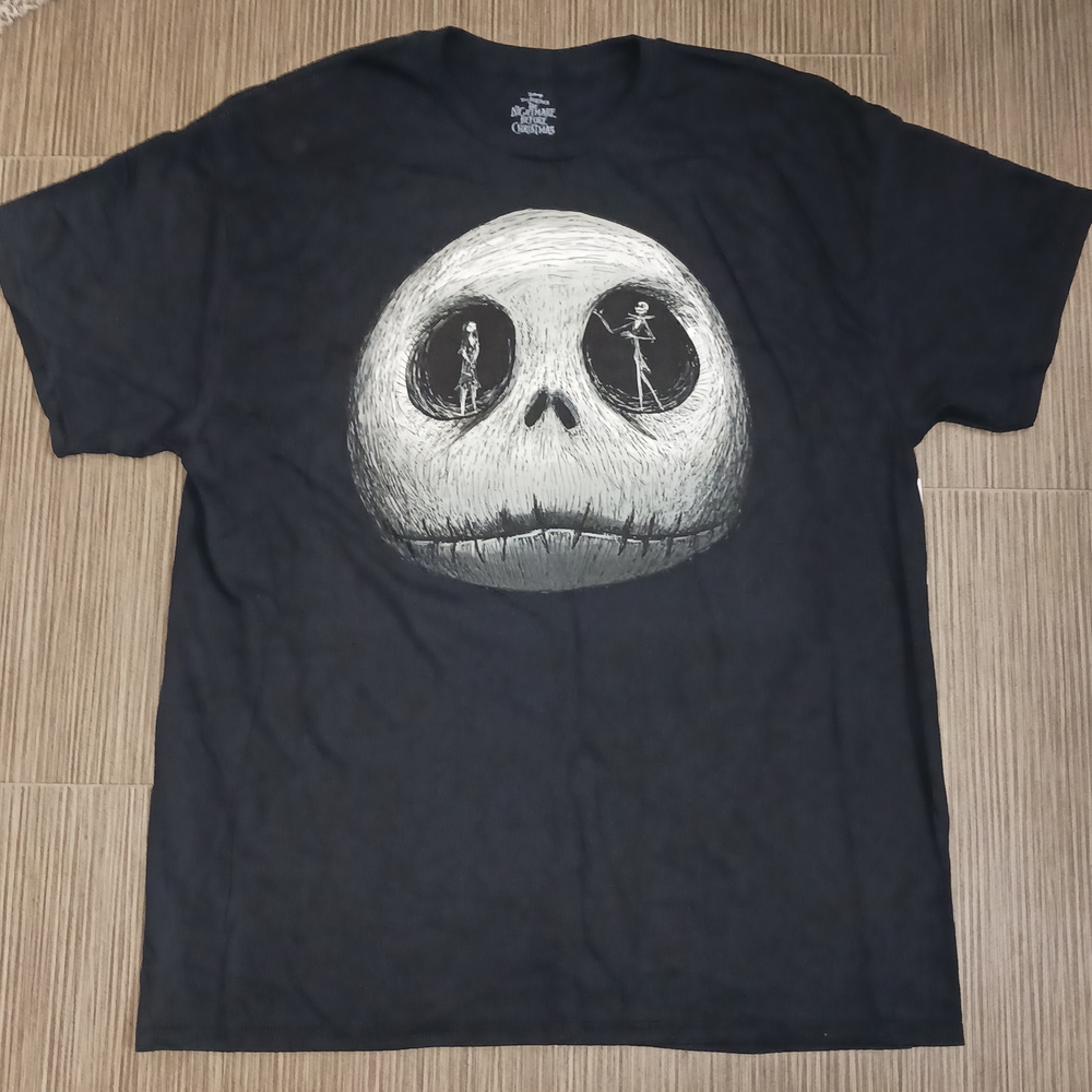 "Disney” Nightmare Before Christmas, Short Sleeve T-Shirt Size XLarge
